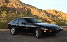 924S black